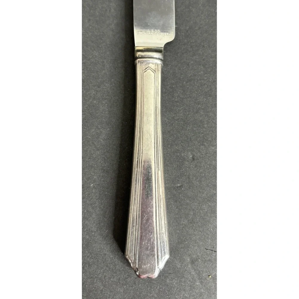 National Silver Co. tarnished can